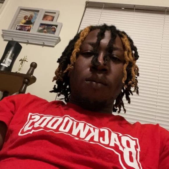 Meet your Posher, David - Picture 1 of 1